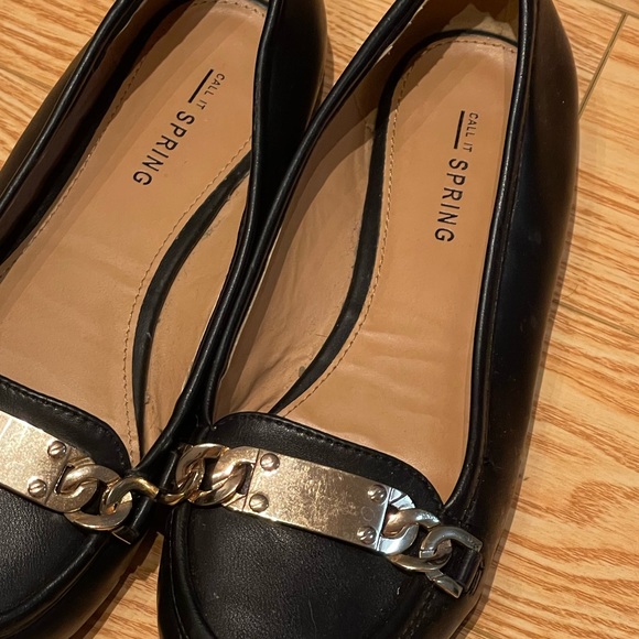 Call it Spring Flat Loafers, Size 6 - Picture 2 of 5